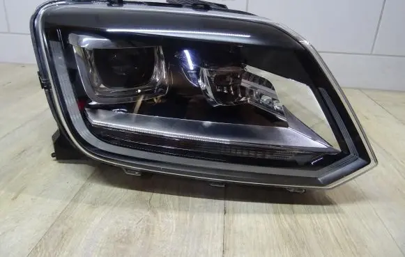 Volkswagen Amarok Headlight/headlamp 2H3941032