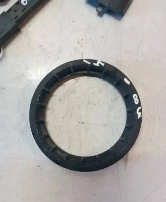 Volvo S80 In tank fuel pump screw locking ring/nut 8649739