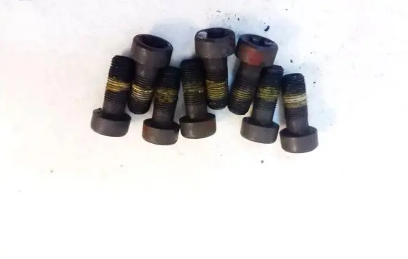 Hyundai i30 Nuts/bolts 
