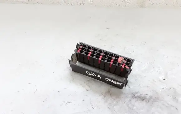 Mercedes-Benz Vito Viano W639 Fuse module A6385450319