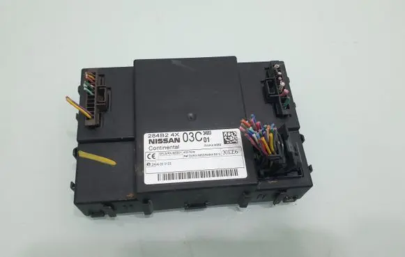 Nissan Navara D40 Comfort/convenience module 284B24X03C