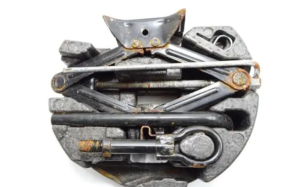 Ford B-MAX Tool set AY1117080AB