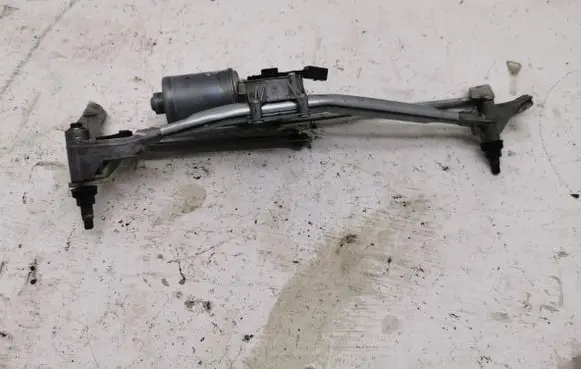 BMW 3 E90 E91 Front wiper linkage 