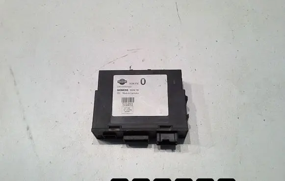 Nissan Primera Engine control unit/module 285969f92