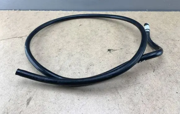 BMW 7 E38 Headlight washer hose/pipe 61671379530 1379530