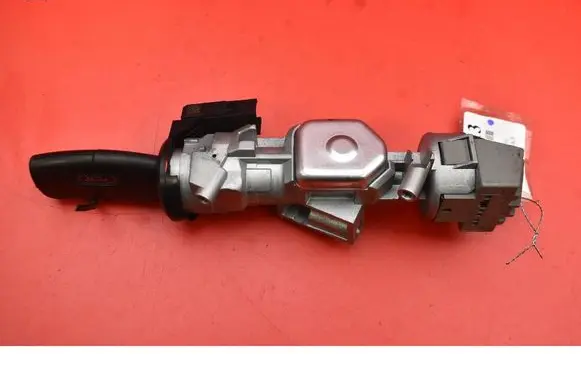Ford Focus C-MAX Ignition lock 3M51-3F880-AD