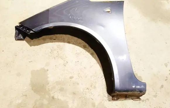 Mitsubishi Colt Fender Pilka