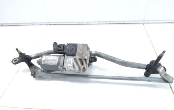 Audi A5 8T 8F Front wiper linkage and motor 8T1955119D