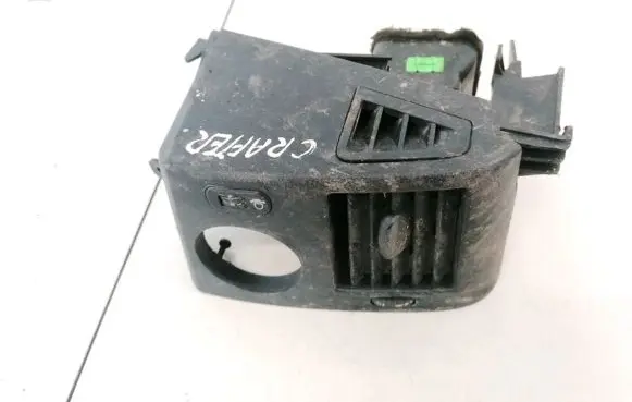 Mercedes-Benz Sprinter W901 W902 W903 W904 Dash center air vent grill A9068300454 DN14079