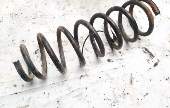 Toyota Corolla Verso E121 Rear coil spring