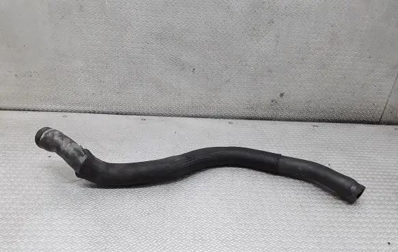 Volvo XC90 Engine coolant pipe/hose