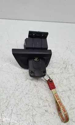 BMW 1 E81 E87 Ignition lock 6933709 10862510 23010A