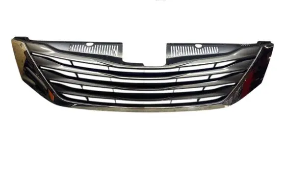 Toyota Sienna XL30 III Front bumper upper radiator grill 5310108070