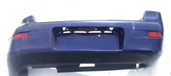 Mazda 323 Rear bumper melyna