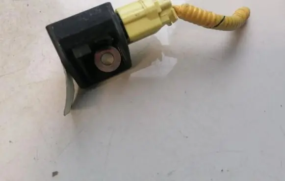 Honda FR-V Airbag deployment crash/impact sensor 77970SFEB110M2 77970-SFE-B110-M2
