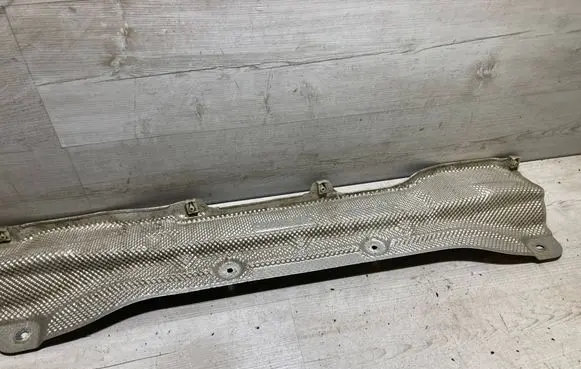 Mini Clubman F54 Heat shield in engine bay 7375658