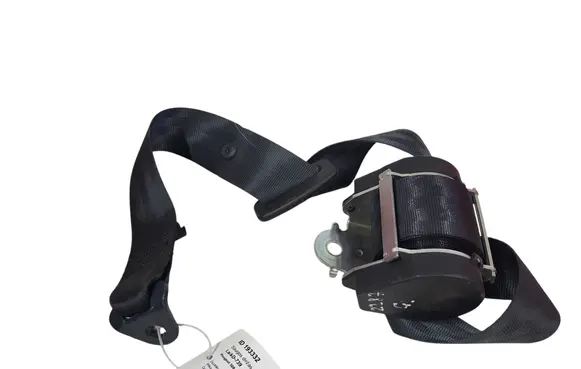 Middle seatbelt (rear)