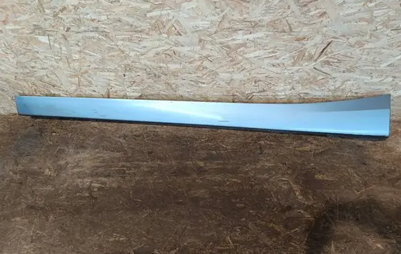 BMW 1 F20 F21 Sill