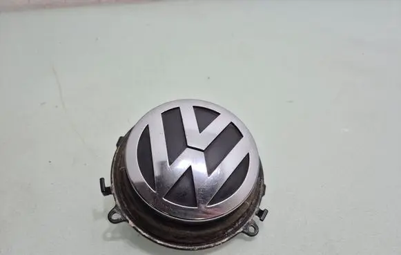 Volkswagen Golf V Tailgate/trunk/boot exterior handle 1K0827469E