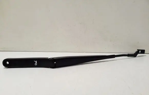Skoda Kamiq Front wiper blade arm 657955409A