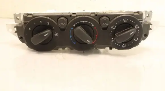 Ford Focus Interior fan control switch 