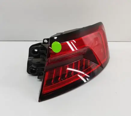 Audi A5 Rear/tail lights 8W6945092E