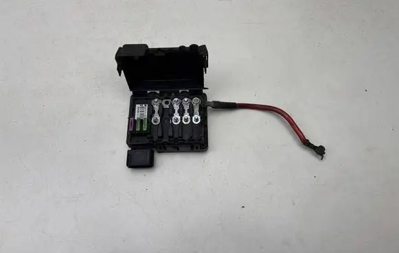 Volkswagen Transporter - Caravelle T4 Fuse module 7M3937548B