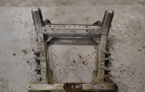 Renault Scenic I Front subframe