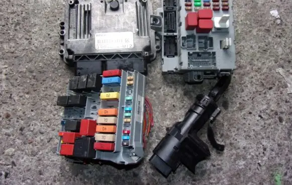 Fiat Bravo Engine control unit/module ECU 0281014455