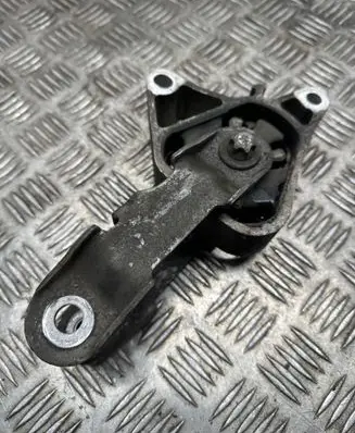 Engine mount bracket
