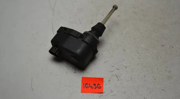 Opel Frontera A Headlight level adjustment motor 0307851328