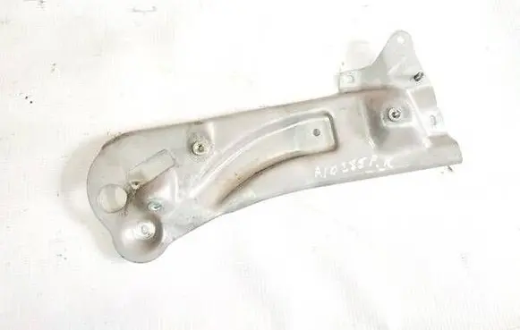 Fiat Doblo Fender mounting bracket