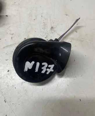 Porsche Cayenne (9PA) Horn signal 6N0951221A