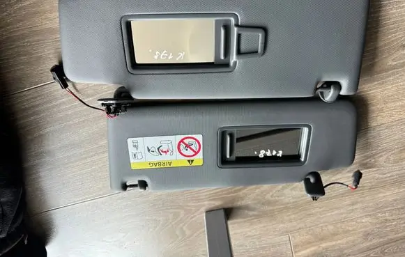 Audi Q4 e-tron Sun visor WREDG
