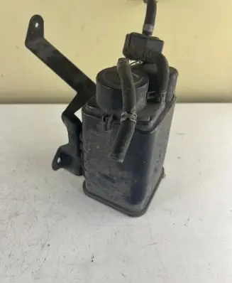 Toyota RAV 4 (XA20) Active carbon filter fuel vapour canister 7770442040