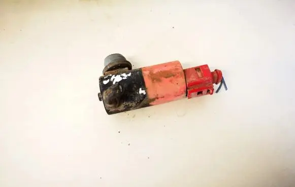 Peugeot Partner Windscreen/windshield washer pump
