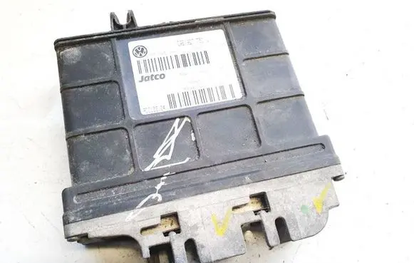 Volkswagen Sharan Engine control unit/module 09B927750L 31036pw077