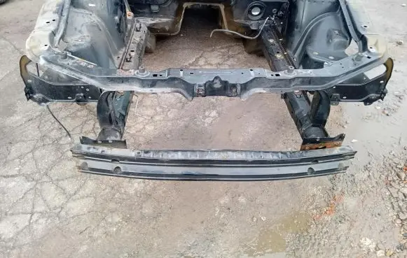 Ford Mustang IV Front bodywork piece 