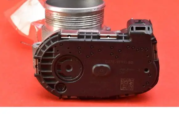 Ford Focus Throttle body valve DS7E-9F991-BB