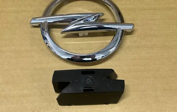 Opel Insignia B Manufacturer badge logo/emblem OPINSIG2324 13491205 551004542