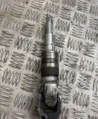 Steering column universal joint