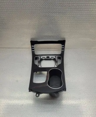Mercedes-Benz C W205 Center console A2056805807