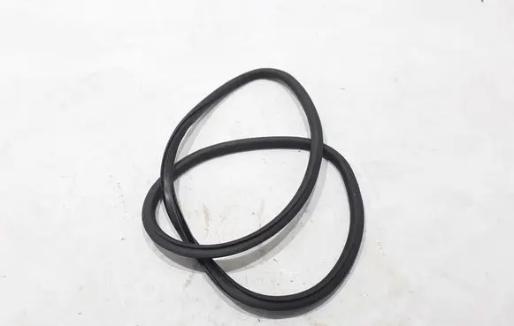 Front door rubber seal