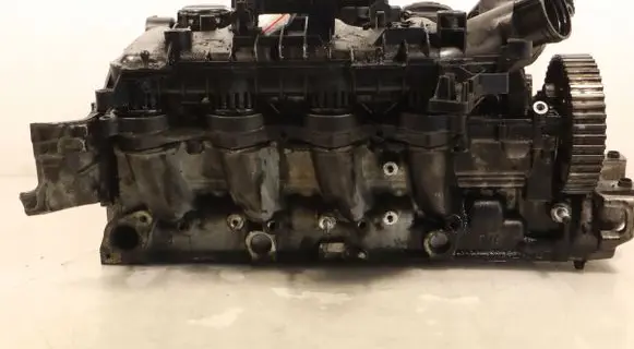 Citroen C5 Engine head 9655911480