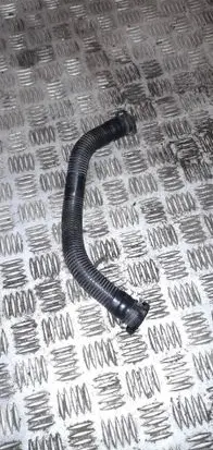Volkswagen Touareg I Breather hose/pipe 7L0131625