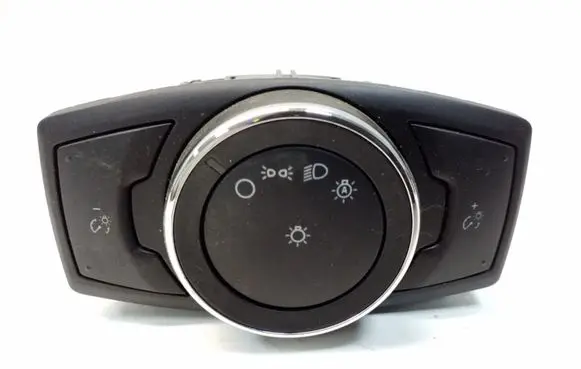 Ford Fusion II Light switch DG9T13D061CCW