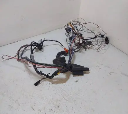 BMW 7 E38 Front door wiring loom 8380461