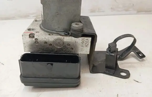 Hyundai Tucson TL ABS Pump 58920D7670
