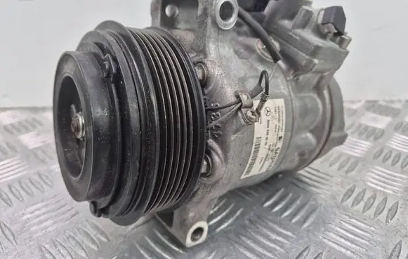 Mercedes-Benz C W205 Air conditioning (A/C) compressor (pump) A0008304002 08892809663