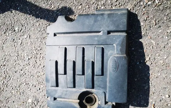 Land Rover Discovery 3 - LR3 Engine cover (trim) LBH500280